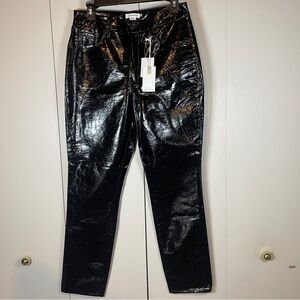 NWT- Good American Faux Leather Pants Crop Length Size 8 Black